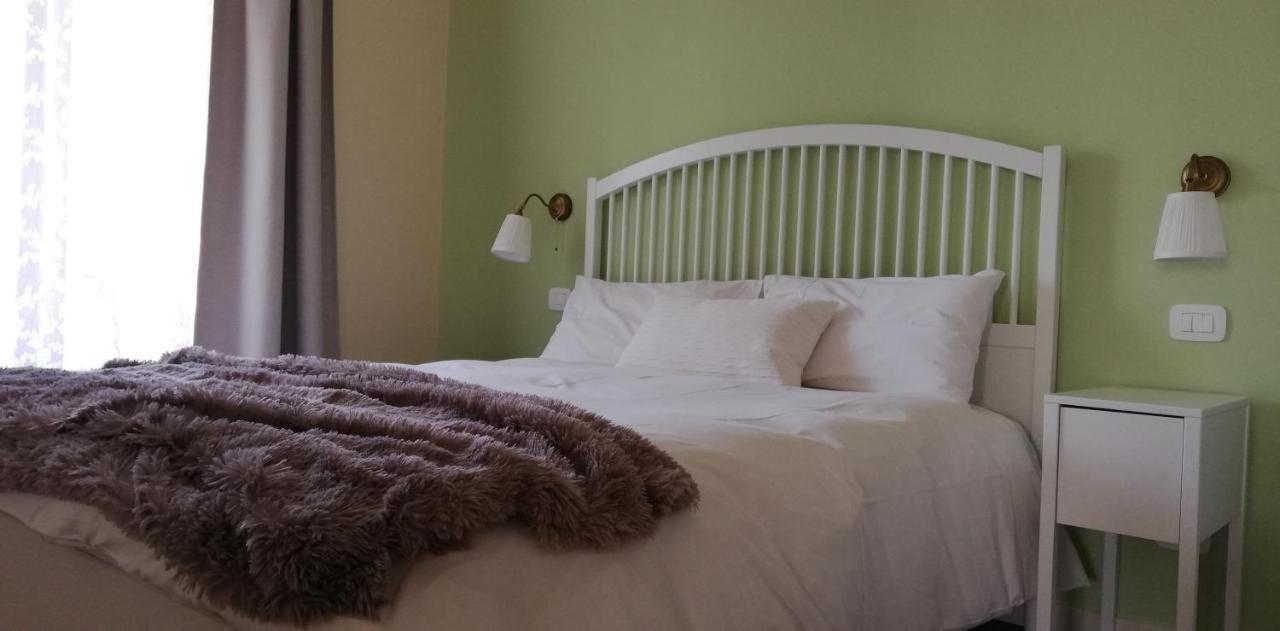 Il Melograno Bed & Breakfast Garda  Luaran gambar