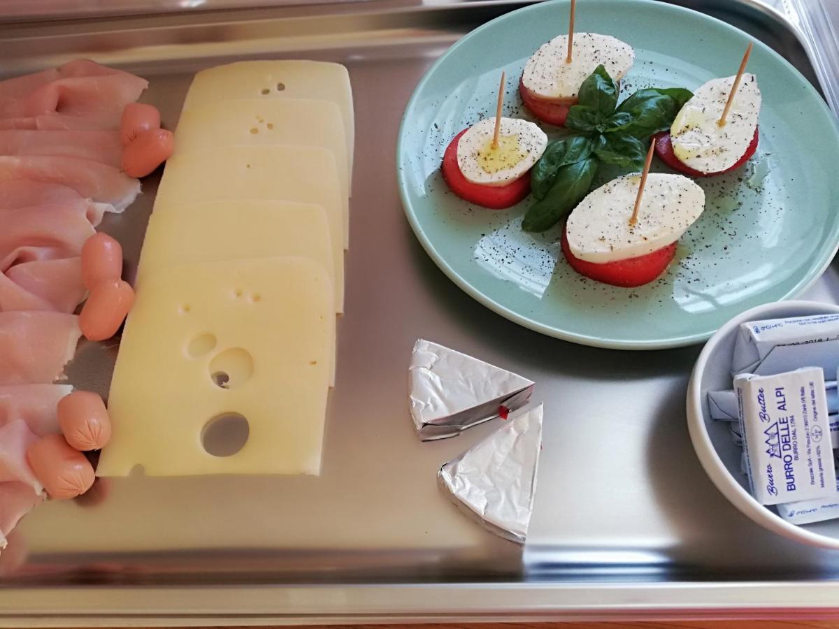Il Melograno Bed & Breakfast Garda  Luaran gambar