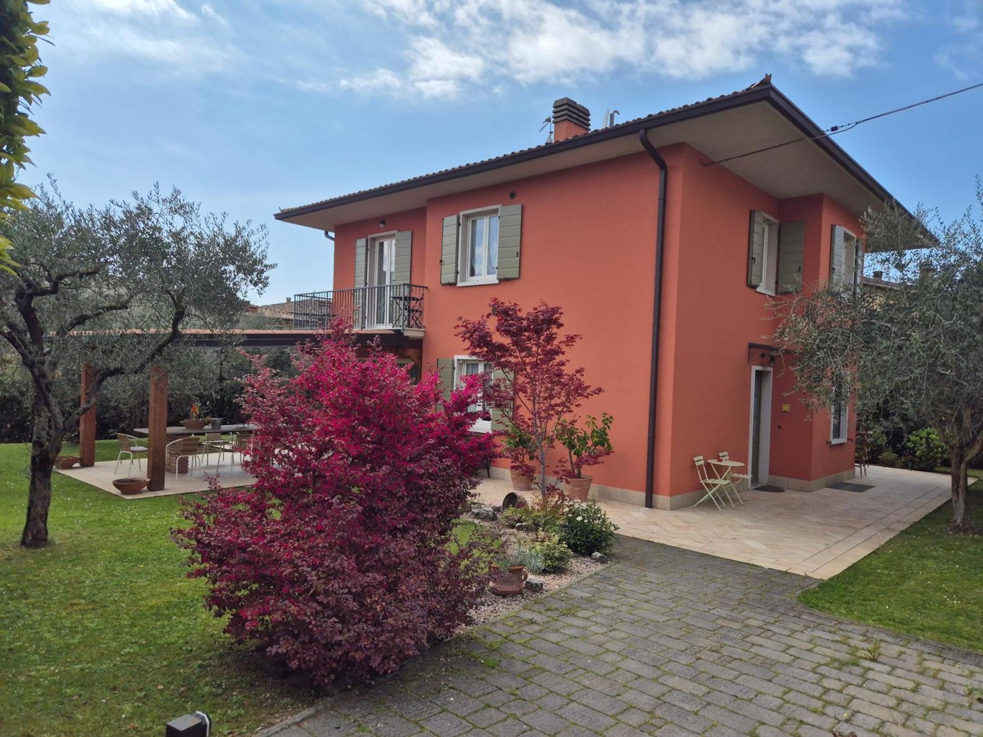 Il Melograno Bed & Breakfast Garda  Luaran gambar